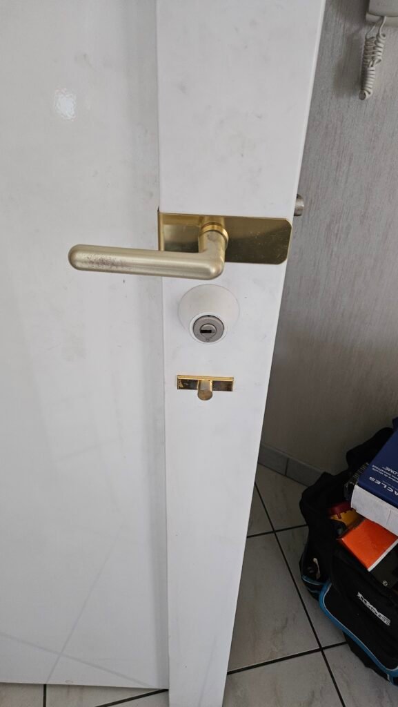 Ouverture de porte blindée